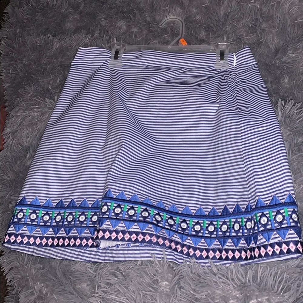 Vineyard vines skirt